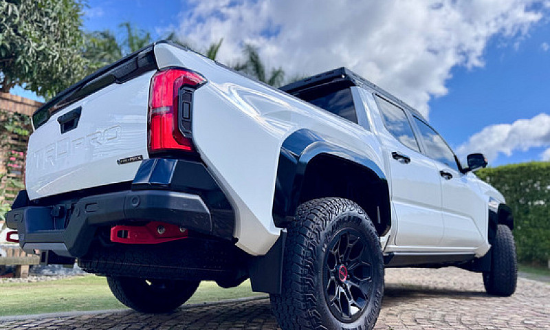 Toyota Tacoma Trd Pr...