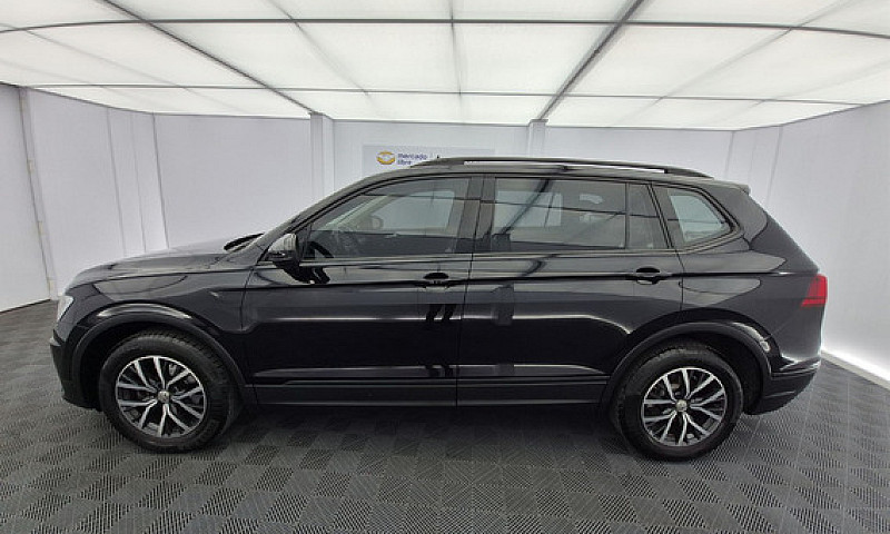 Volkswagen Tiguan Al...