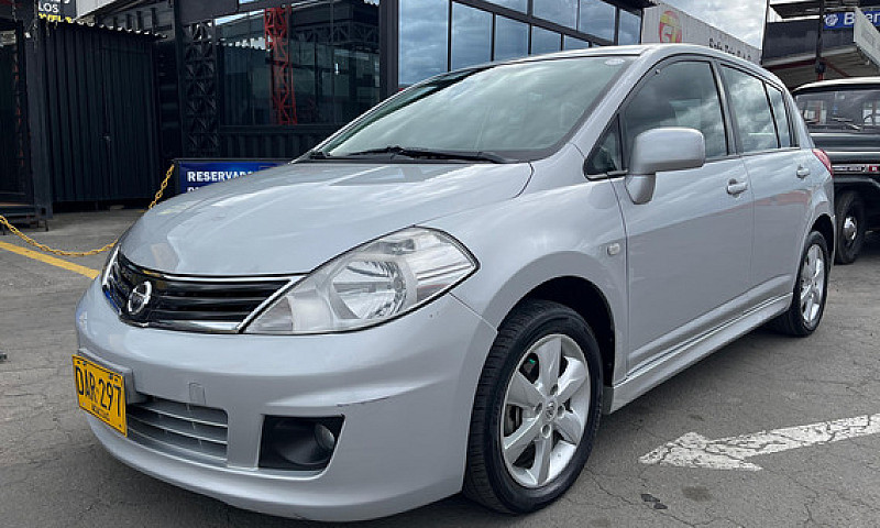 Nissan Tiida 1.8Cc A...