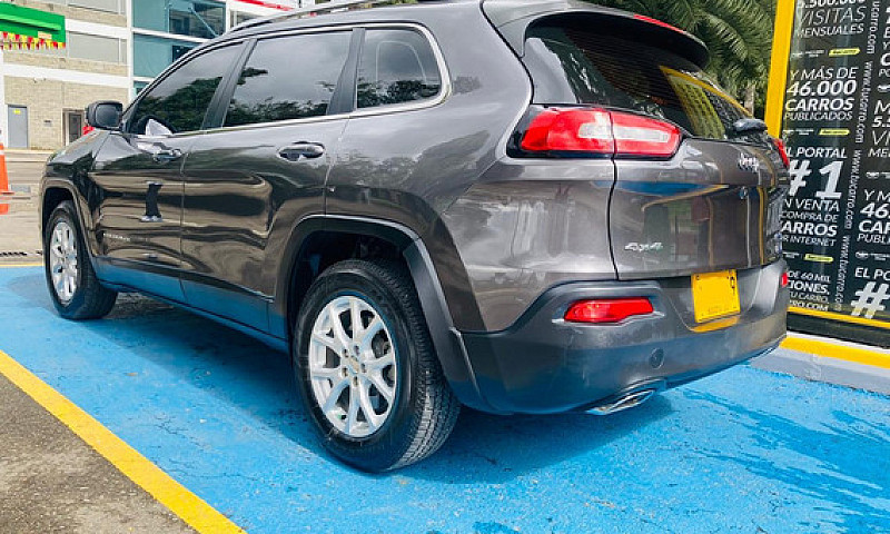 Jeep Cherokee 3.2 Lo...