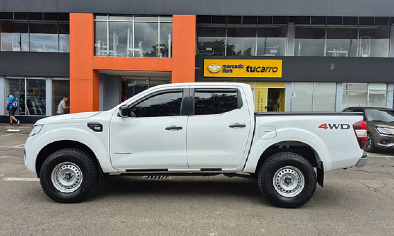 Renault Alaskan 2.5 ...
