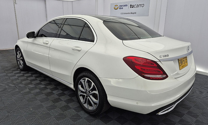 Mercedes-Benz Clase ...