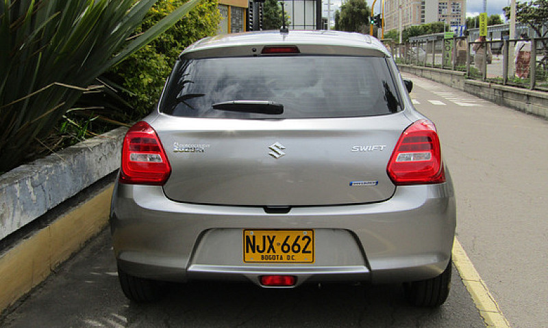 Suzuki Swift 1.2 Hyb...