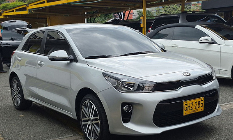 Kia Rio 1.4 Vibrant ...