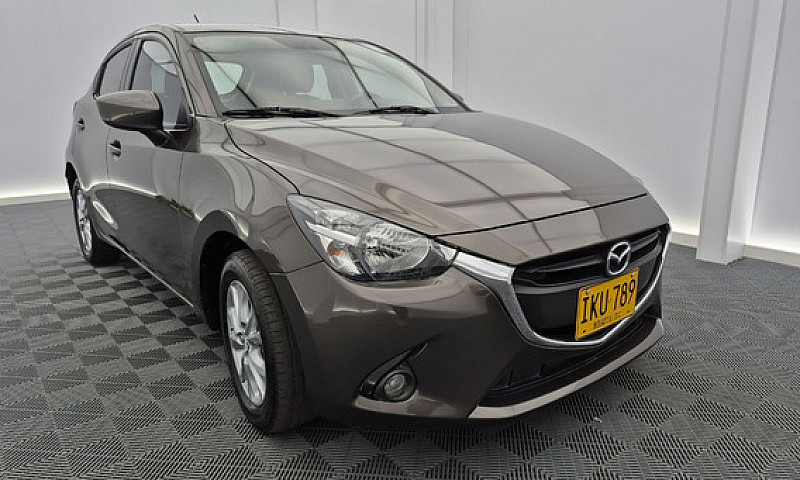 Mazda 2 1.5 Touring...