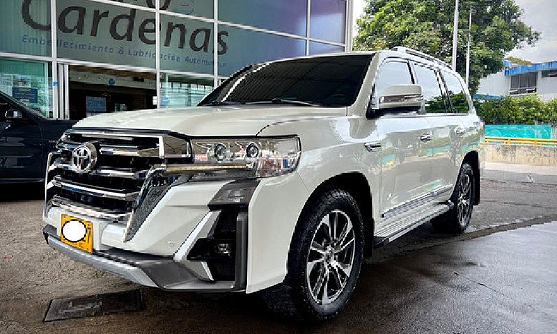 Toyota Land Cruiser ...