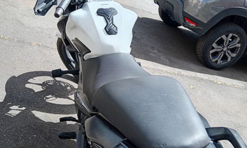 Se Vende Moto Akt Cr...