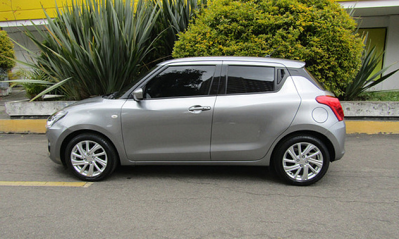Suzuki Swift 1.2 Hyb...