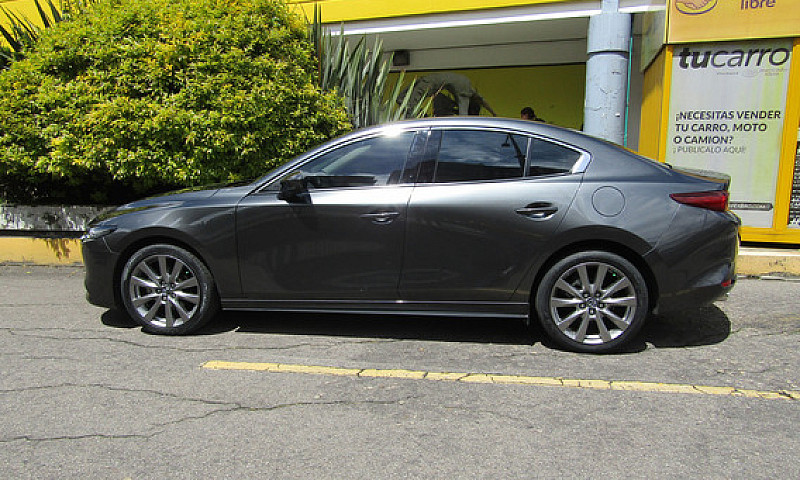 Mazda 3 2.0 Grand To...