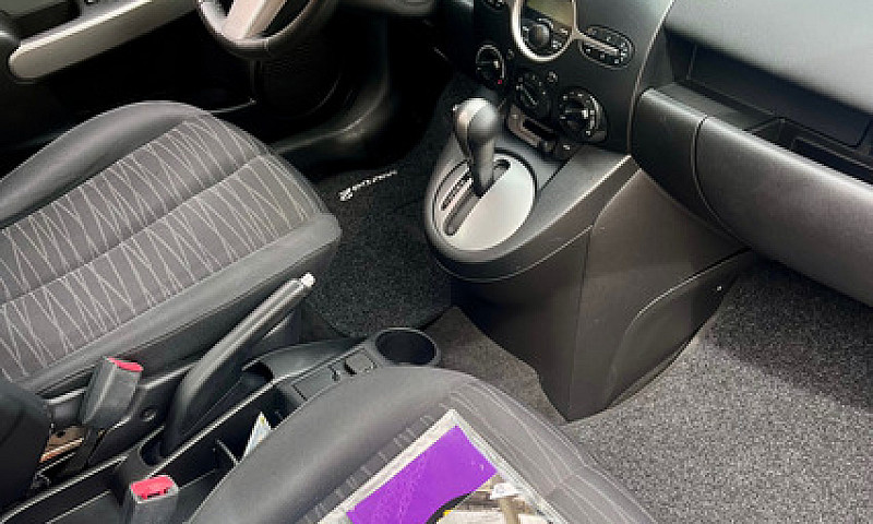 Mazda 2 1.5 15Ha1C...