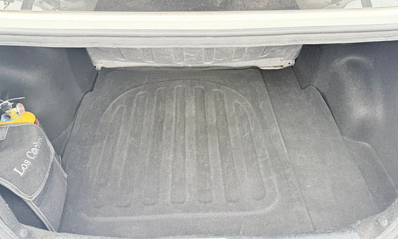 Kia Soluto, Emotion ...