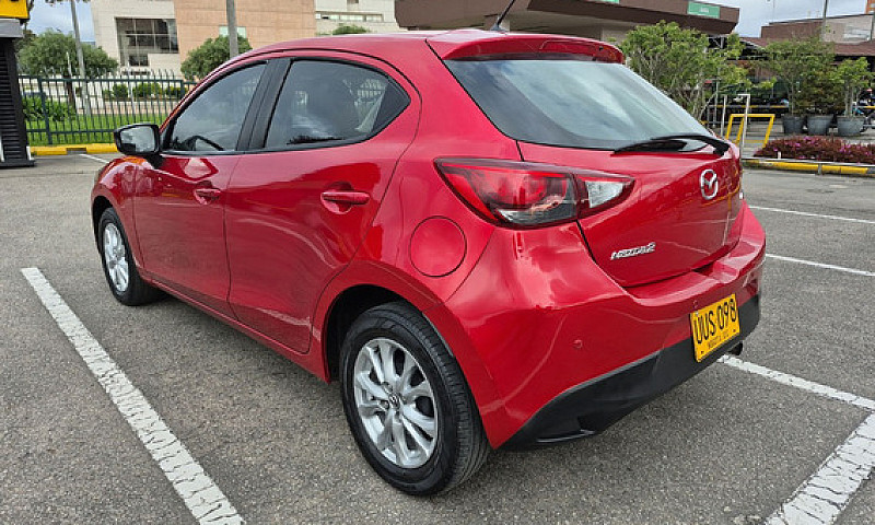 Mazda 2 1.5 Touring...