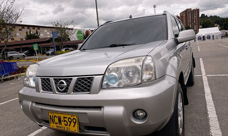 Nissan X-Trail 2.5 S...