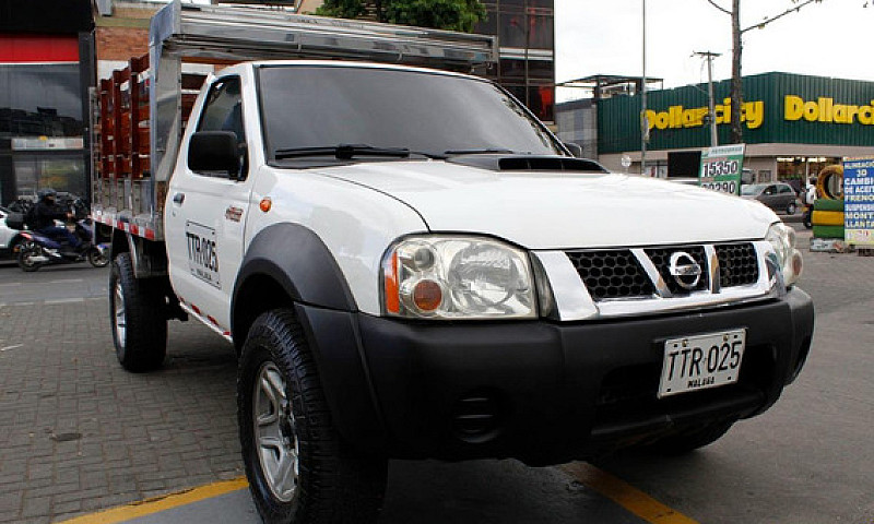 Nissan Frontier D22 ...
