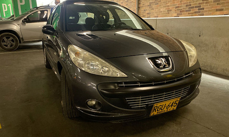 Peugeot 207 1.6 Comp...