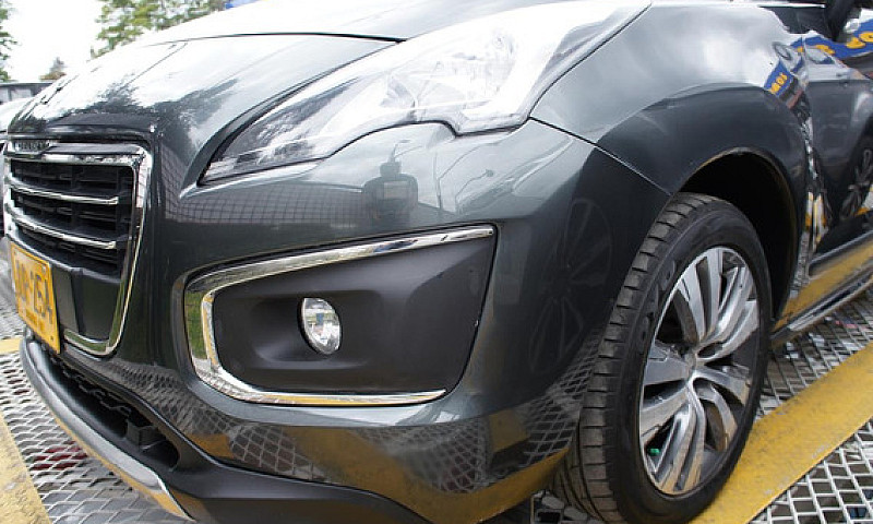 Peugeot 3008 1.6L...