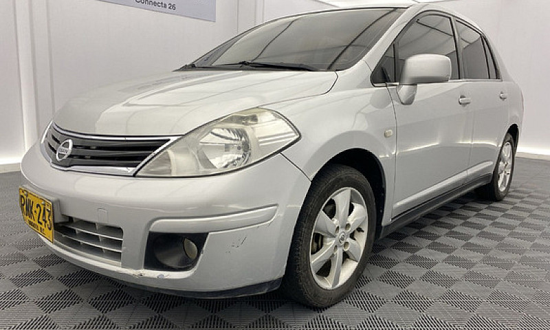 Nissan Tiida 1.8 Pre...