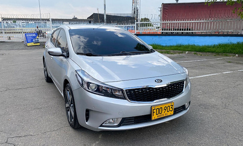 Kia Cerato Pro 1.6L ...