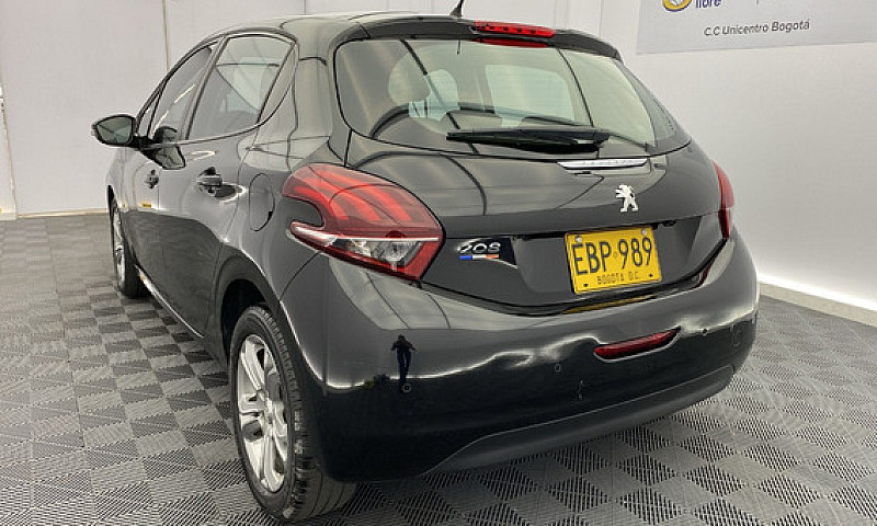 Peugeot 208 1.6 Acti...