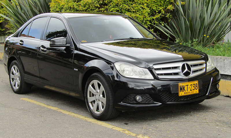 Mercedes-Benz Clase ...