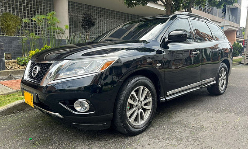Nissan Pathfinder 3....