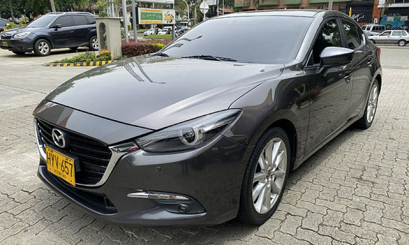Mazda 3 2.0 Grand To...
