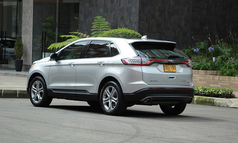 Ford Edge 3.5 Titani...