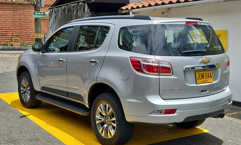 Chevrolet Trailblaze...