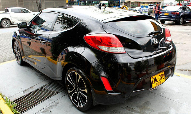 Hyundai Veloster 1.6...