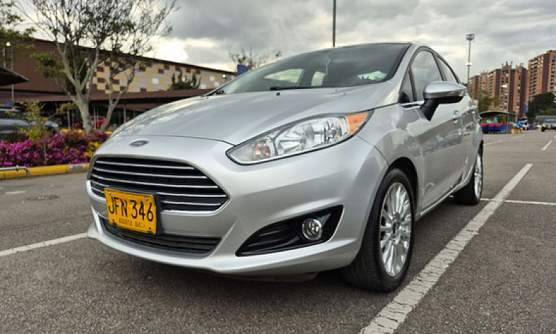 Ford Fiesta 1.6 Tita...
