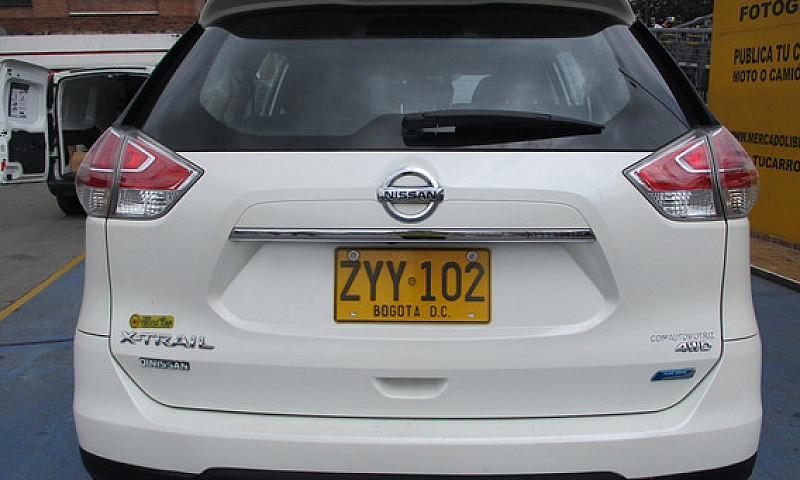Nissan X-Trail Exclu...