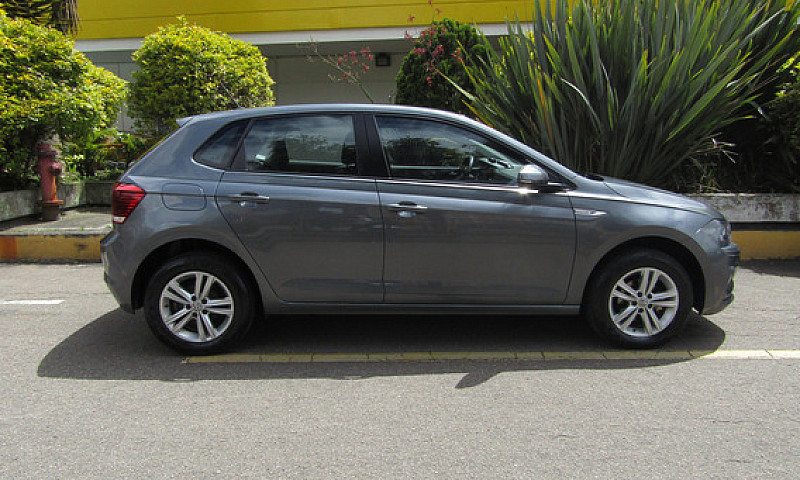 Volkswagen Polo 1.6 ...