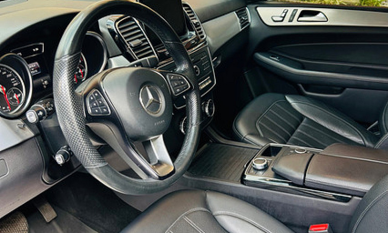 Mercedes-Benz Clase ...