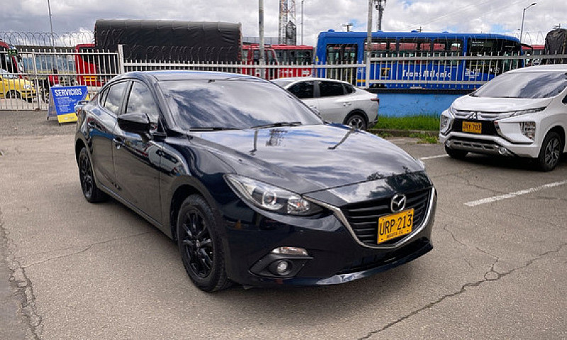 Mazda 3 2.0 Touring...