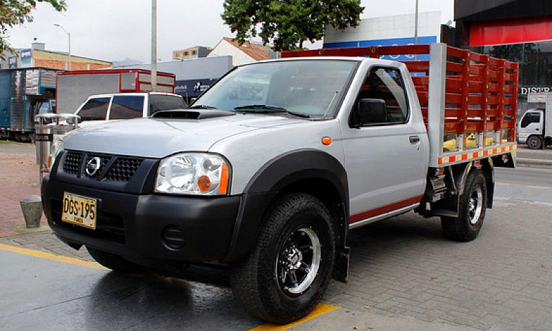 Nissan Frontier D22 ...
