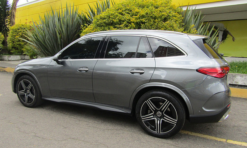 Mercedes-Benz Clase ...