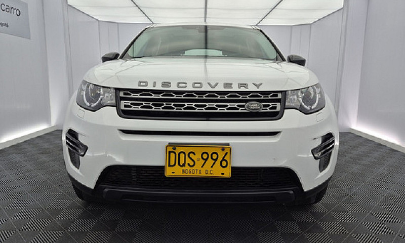 Land Rover Discovery...