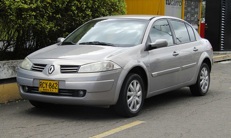 Renault Megane 2 2.0...