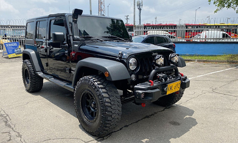 Jeep Wrangler Unlimi...