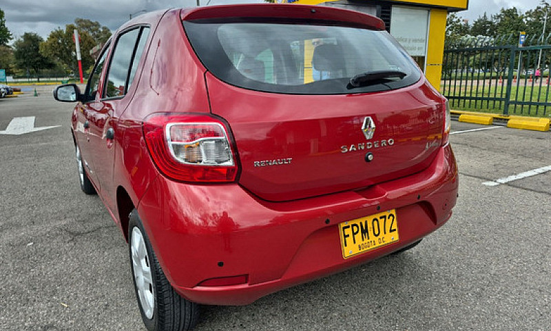 Renault Sandero 1.6 ...