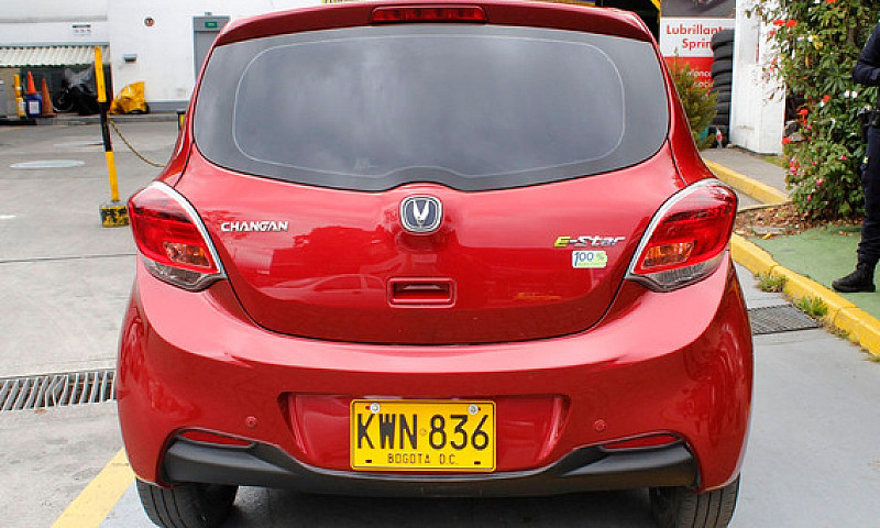 Changan E-Star Hb...