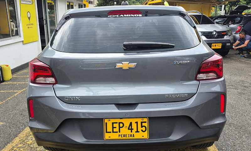 Chevrolet Onix 1.0 P...