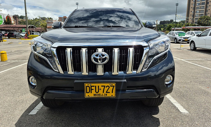 Toyota Prado 3.0 Tx-...
