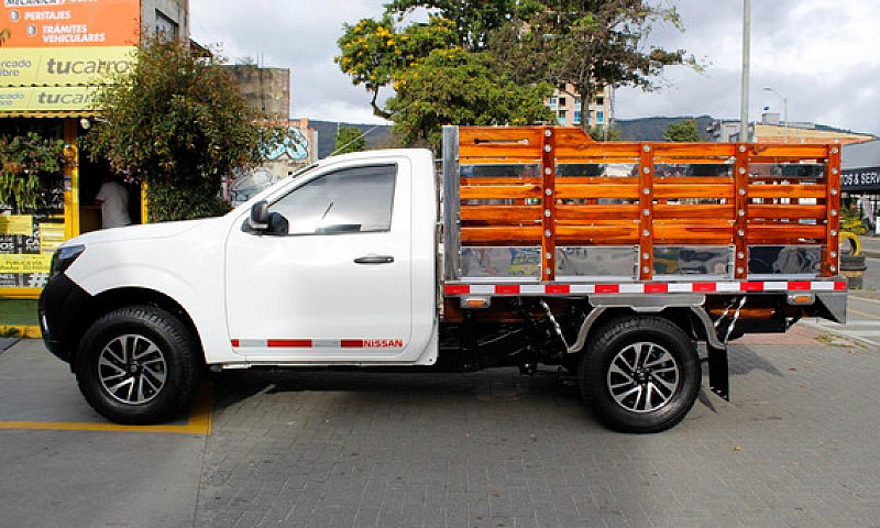 Nissan Frontier D22 ...