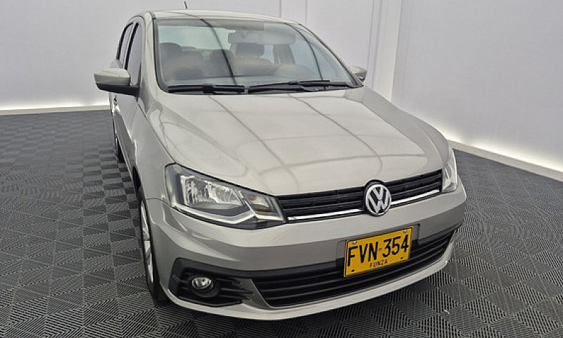 Volkswagen Voyage 1....