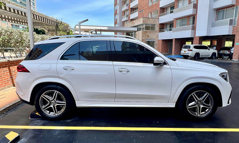 Mercedes-Benz Clase ...