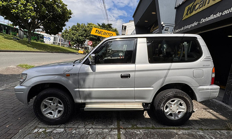 Toyota Prado 2.7 Gx ...