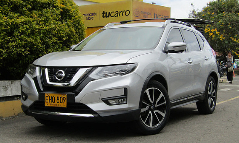 Nissan X-Trail 2.5 T...