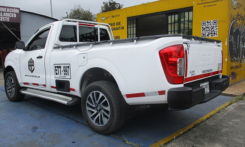 Nissan Frontier 2.5C...