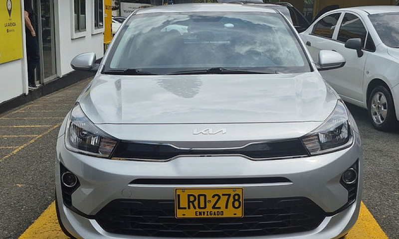 Kia Rio 1.4 Vibrant ...
